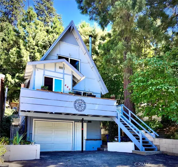 445 Redwood Drive, Crestline, CA 92322