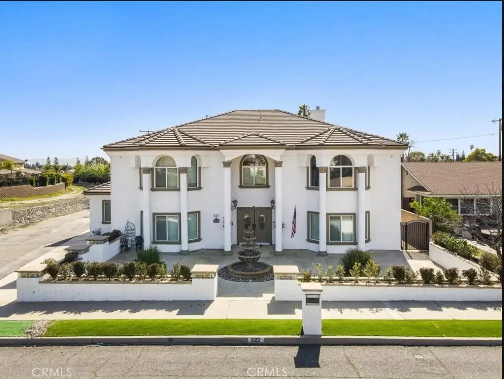 322 E 19th, Upland, CA 91784 - #1