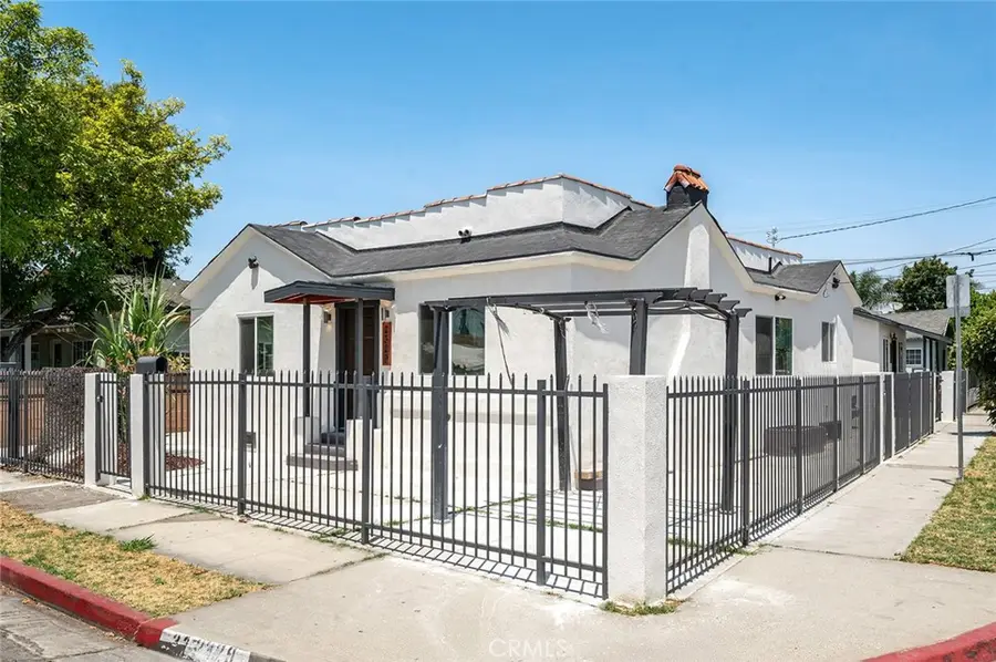 13409 S Largo Avenue, Compton, CA 90222 - #2