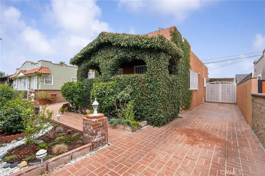 1301 W 56th Street, Los Angeles, CA 90037 - #3