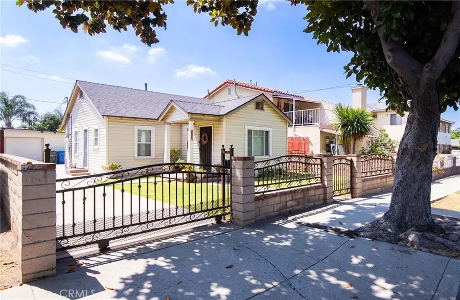 237 S 5th, Montebello, CA 90640 - #2