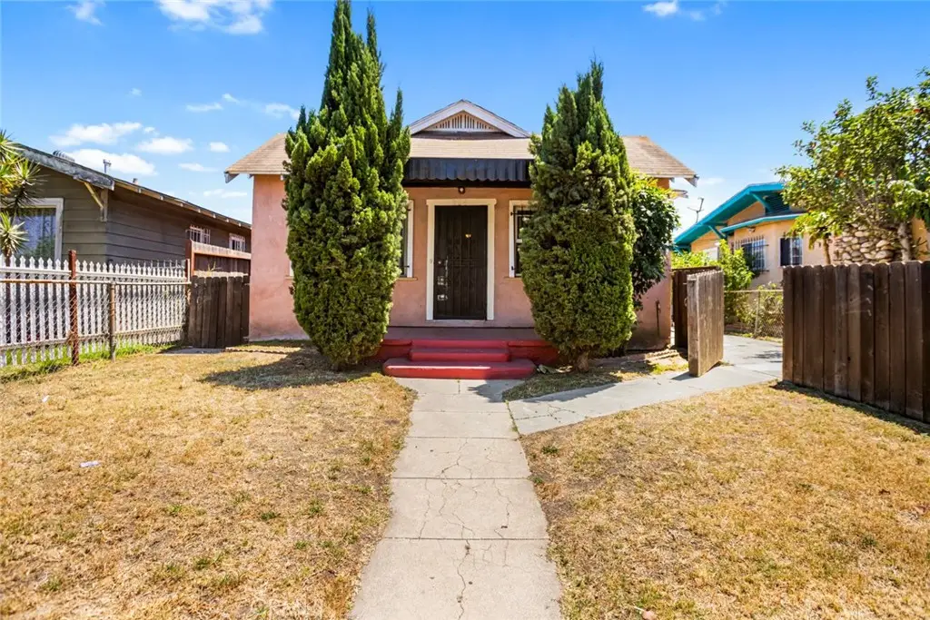 924 W 76th, Los Angeles, CA 90044 - #1
