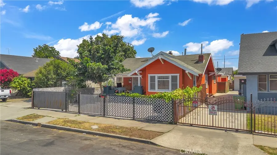 908 W 57th St, Los Angeles, CA 90037 - #2