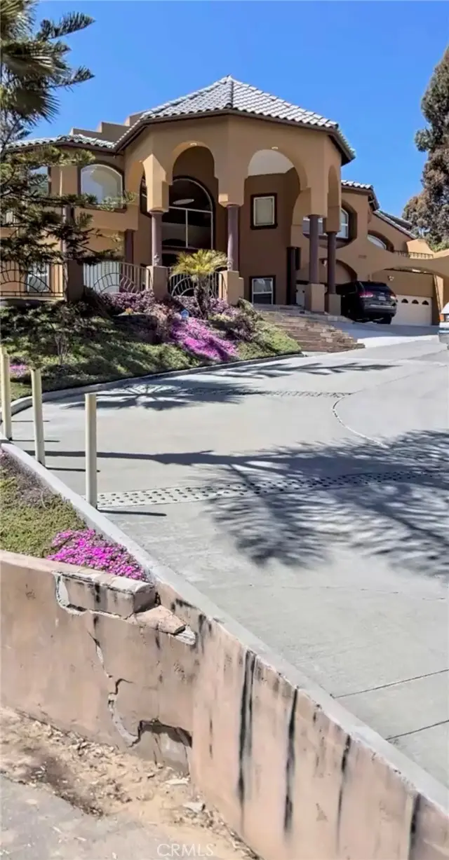 3992 La Cresta, Bonita, CA 91902 - #1