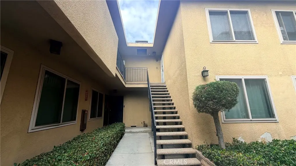 110 E Hillcrest, Inglewood, CA 90301 - #1