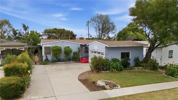 200 E Pinehurst, La Habra, CA 90631