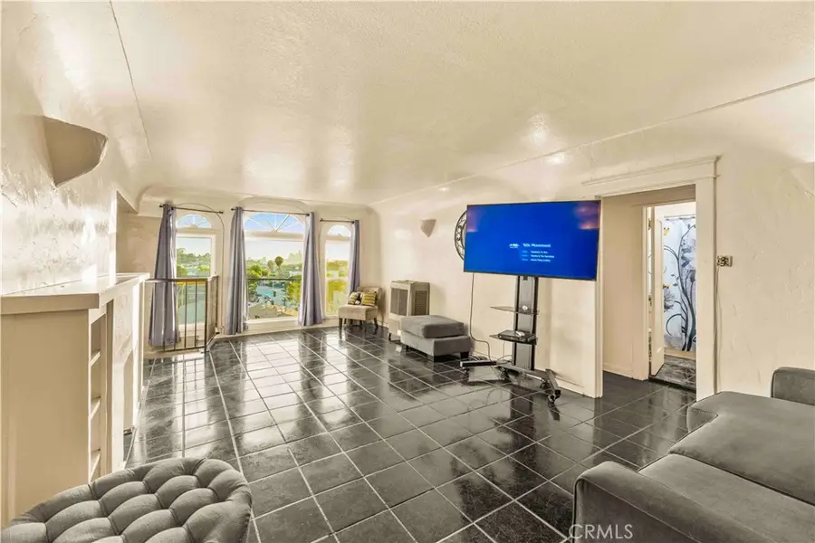 1521 Helen Dr, Los Angeles, CA 90063 - #3