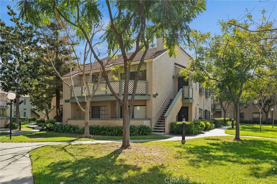 3525 W Greentree Circle #G, Anaheim, CA 92804 - #2