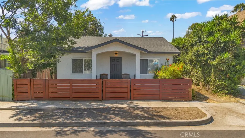 1162 39th Place, Los Angeles, CA 90037 - #1