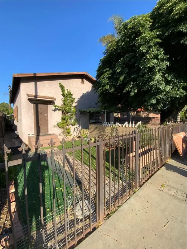 1150 S Agusta, Los Angeles, CA 90023