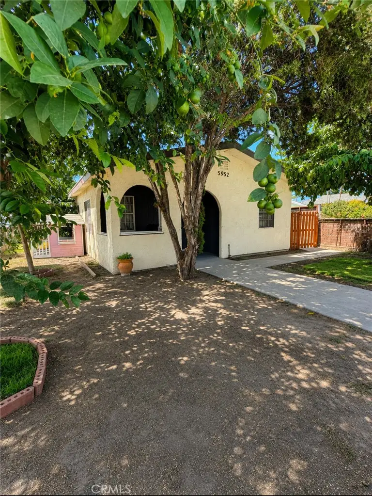 5952 Priory, Bell Gardens, CA 90201 - #2