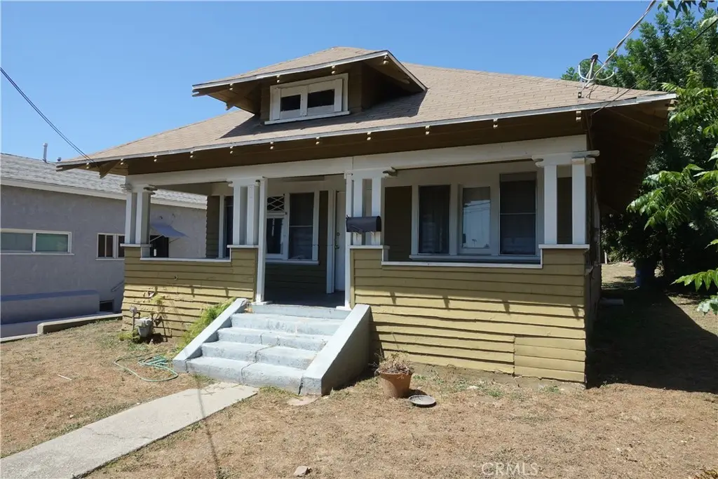 2217 Elsinore, Los Angeles, CA 90026 - #1