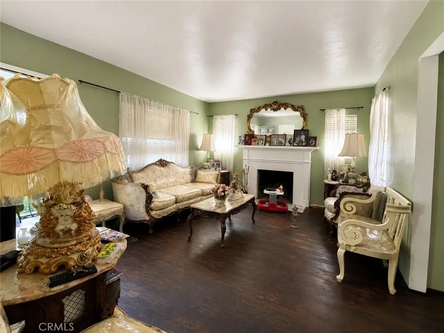 713 E Palmer, Compton, CA 90221 - #2