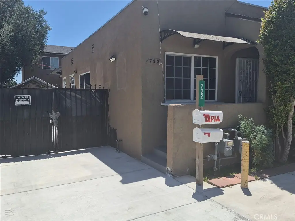 722 E 79th, Los Angeles, CA 90001 - #1