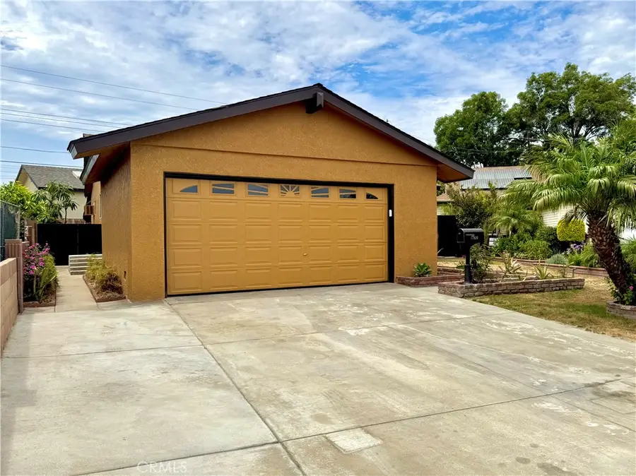 17809 Thornlake, Artesia, CA 90701 - #2