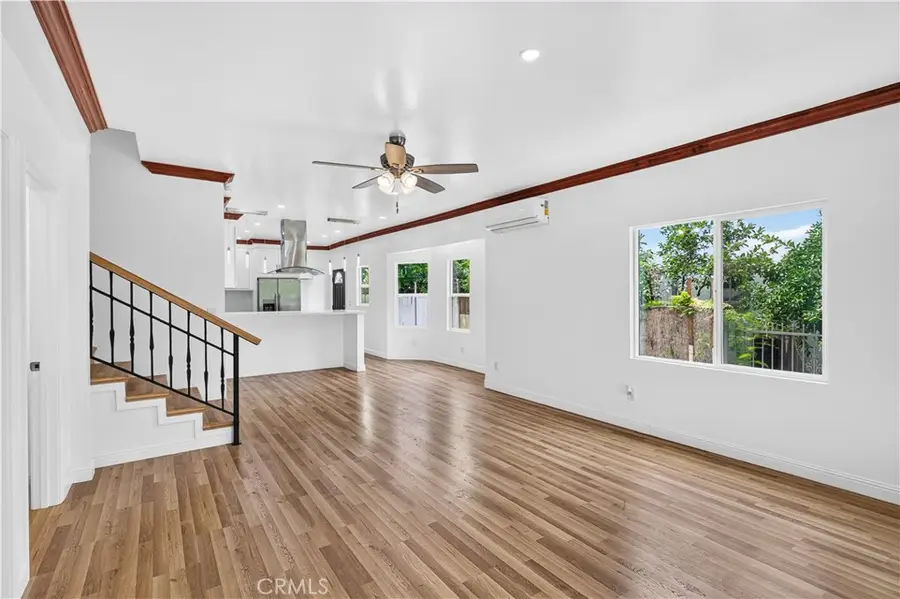 1330 W 48th, Los Angeles, CA 90037 - #3