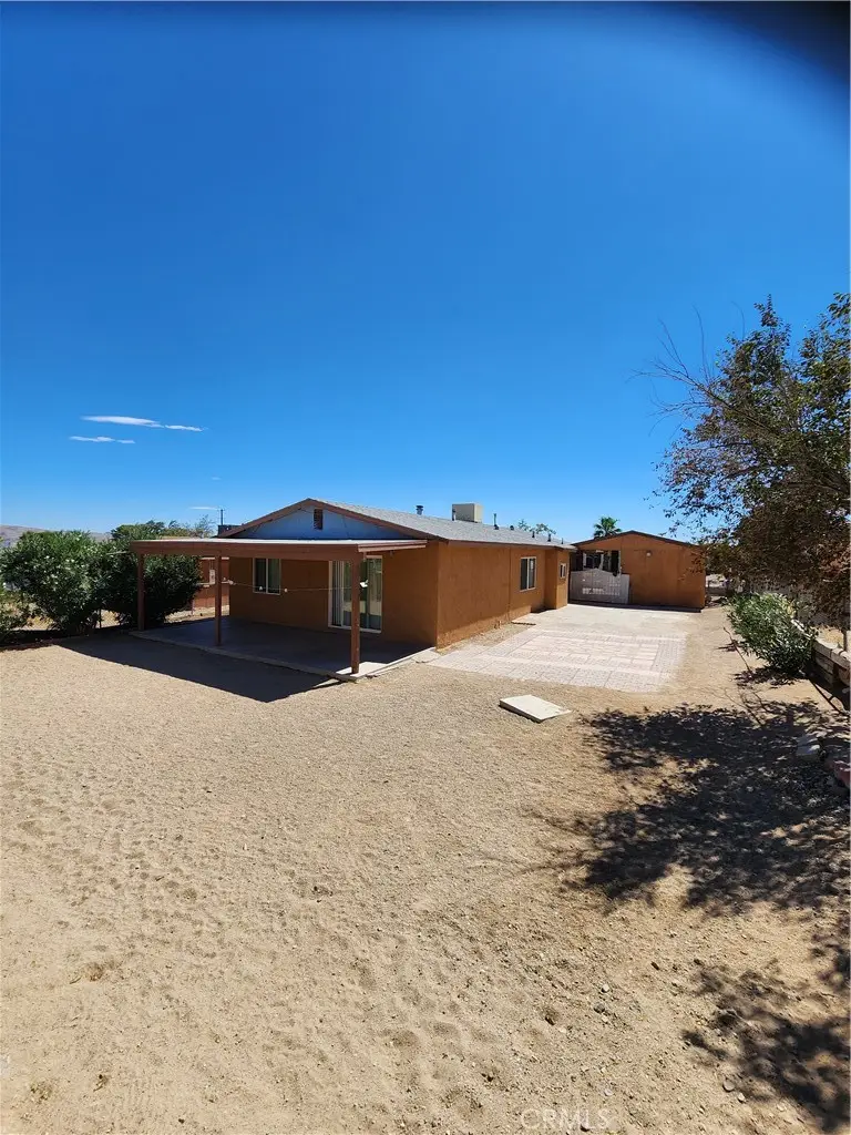 2020 Yosemite, Barstow, CA 92311 - #2