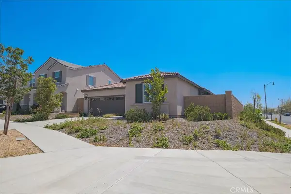 4953 Boston Ivy St, Fontana, CA 92336