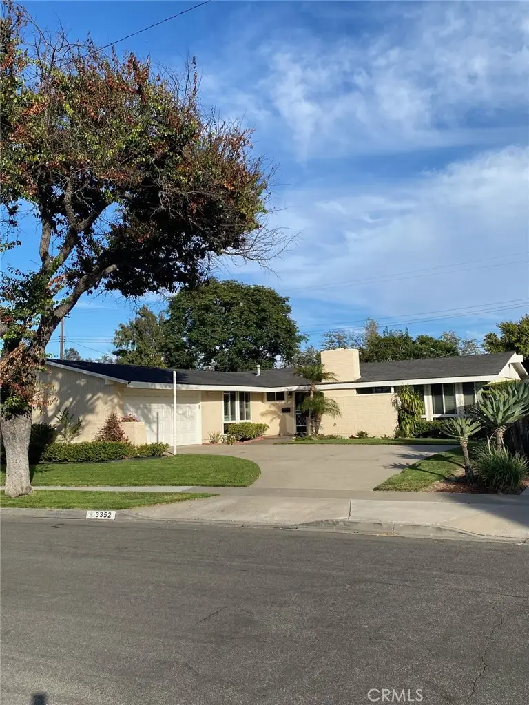 3352 Rowena, Los Alamitos, CA 90720 - #1