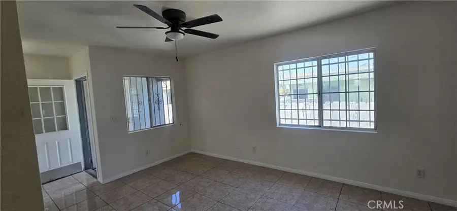 8416 Graham, Los Angeles, CA 90001 - #3