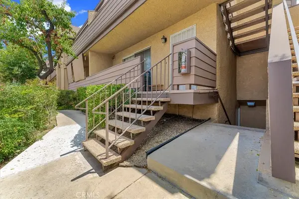 14829 Sherman #1, Van Nuys, CA 91405