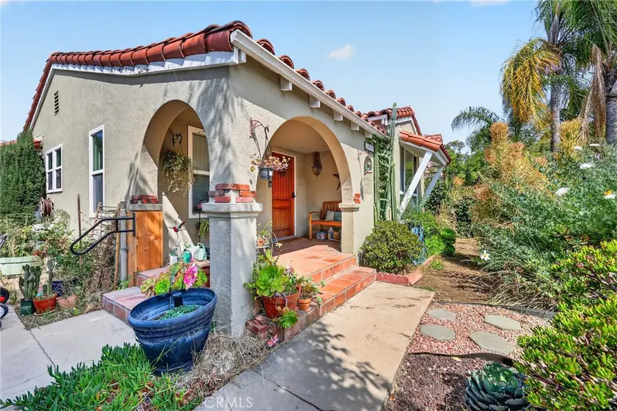 2852 W Avenue 34, Los Angeles, CA 90065 - #3