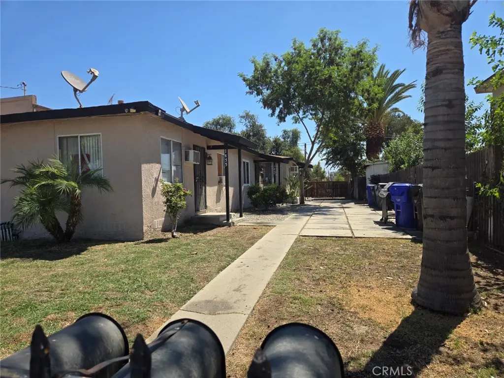 1455 1457-59 N G, San Bernardino, CA 92405 - #1