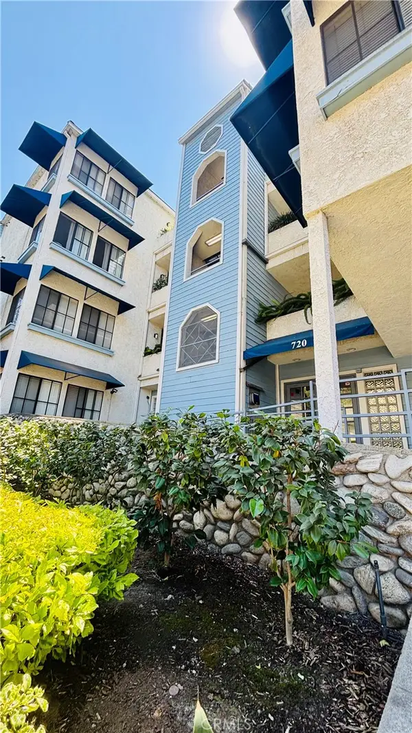 720 W 4th #114, Long Beach, CA 90802