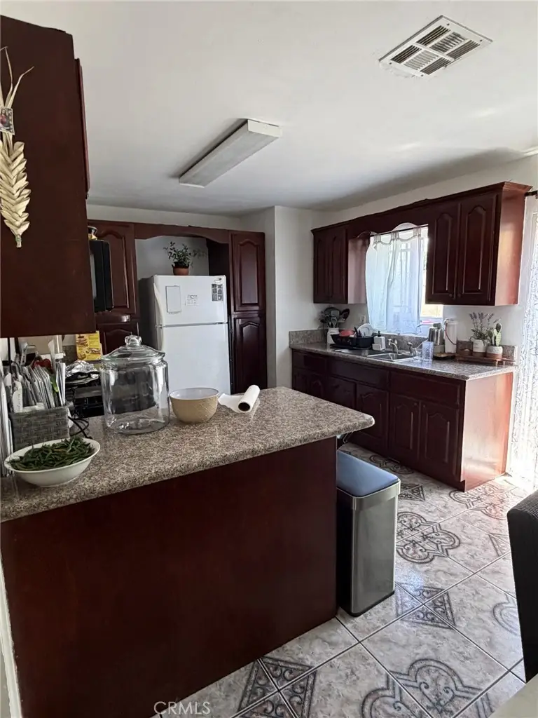 4527 Mcmillan, Lynwood, CA 90262 - #2