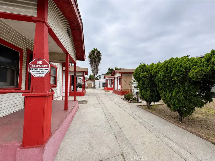 1366 E 57th, Los Angeles, CA 90011 - #2