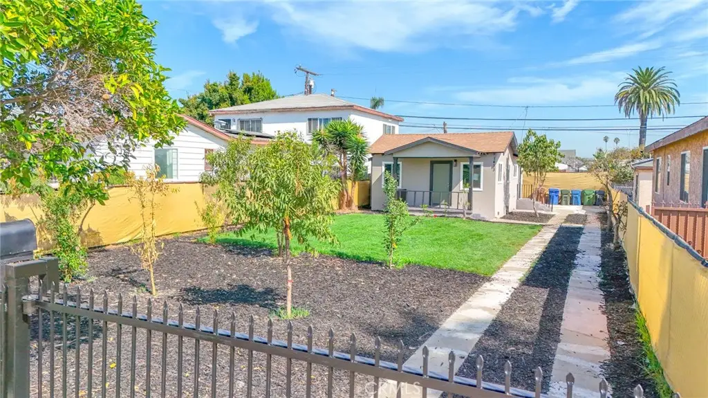 1433 W 96th, Los Angeles, CA 90047 - #1