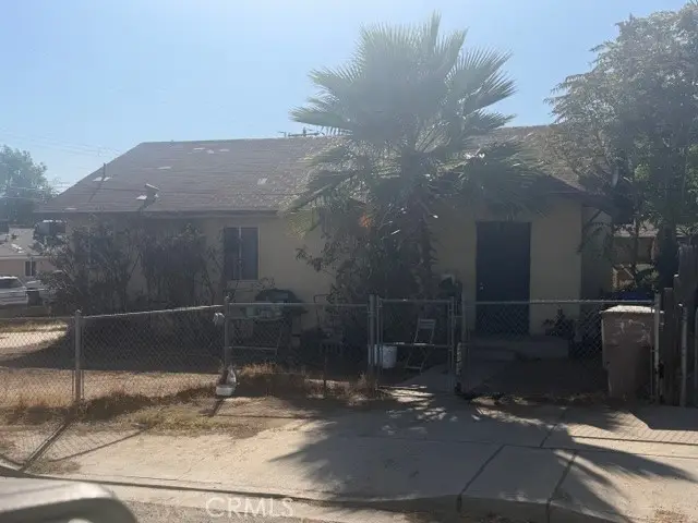 1231 1/2 Lincoln, Bakersfield, CA 93305 - #3