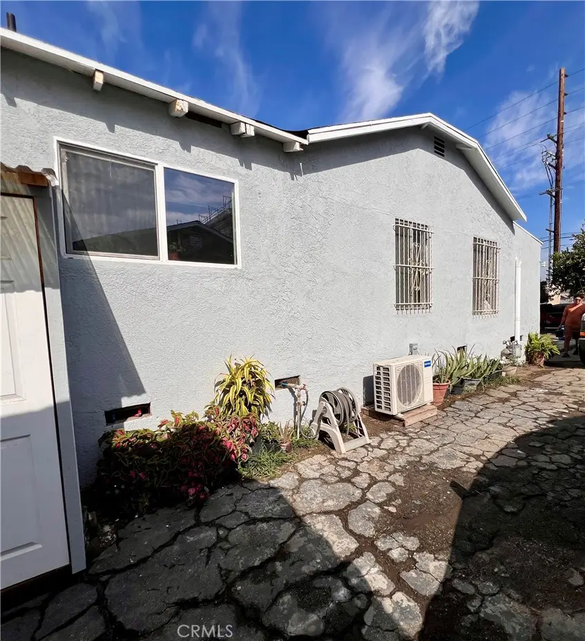 1474 W Compton, Compton, CA 90220 - #3