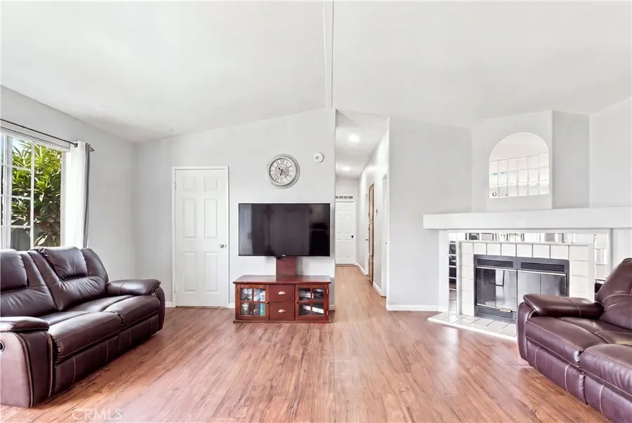 1241 N East St, Spc 96, Anaheim, CA 92805 - #2