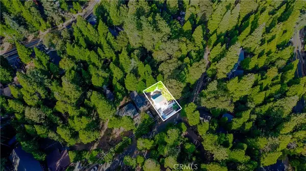 744 Woodland, Crestline, CA 92325