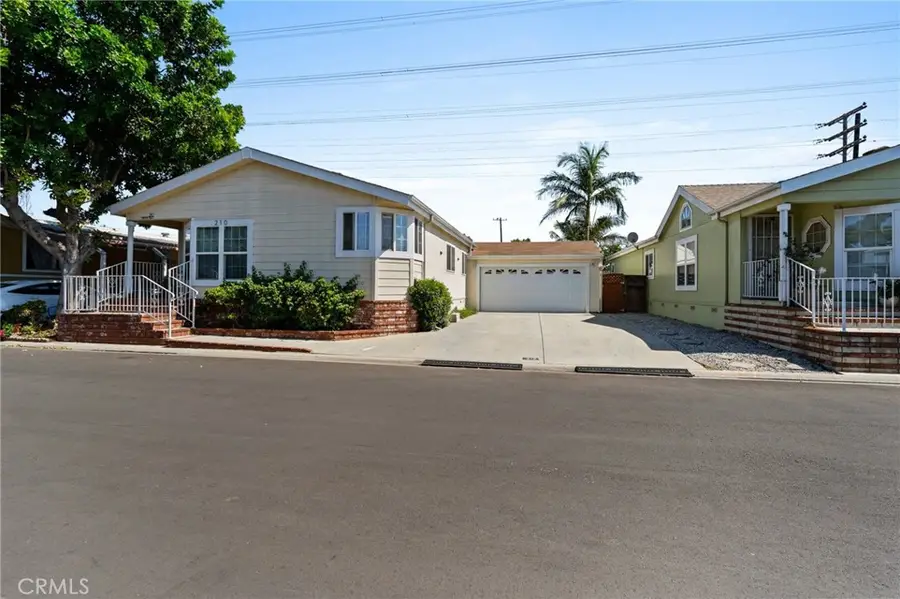 3595 Santa Fe Avenue #210, Long Beach, CA 90810 - #2