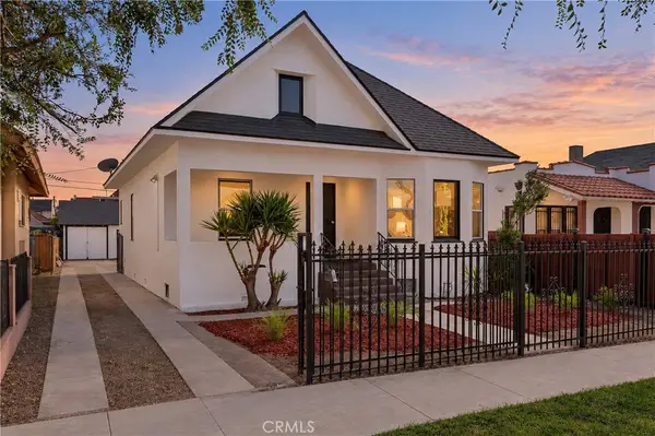 136 W 43rd Place, Los Angeles, CA 90037