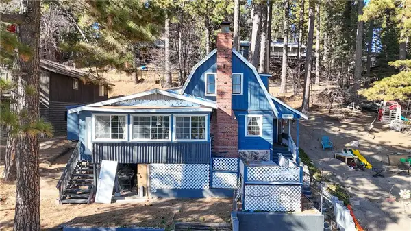 31734 Hilltop Boulevard, Running Springs, CA 92382
