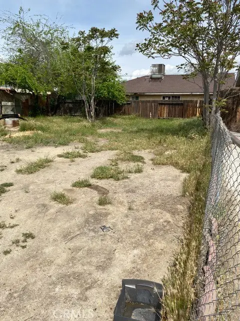 904 Curtis Drive, Bakersfield, CA 93307