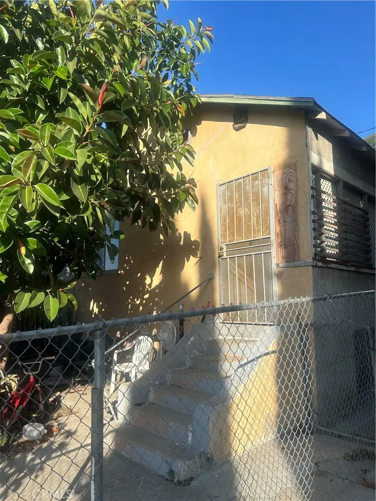 5065 Alhambra, Los Angeles, CA 90032 - #3