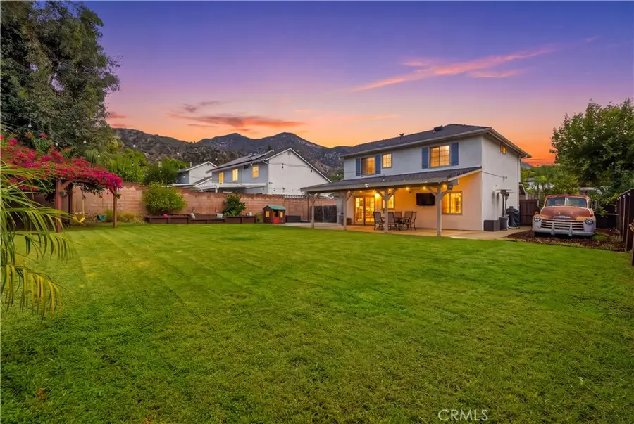 13945 Simshaw Avenue, Sylmar, CA 91342 - #2