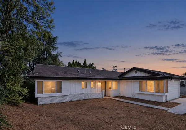 6301 Avenue De Palma, Jurupa Valley, CA 92509
