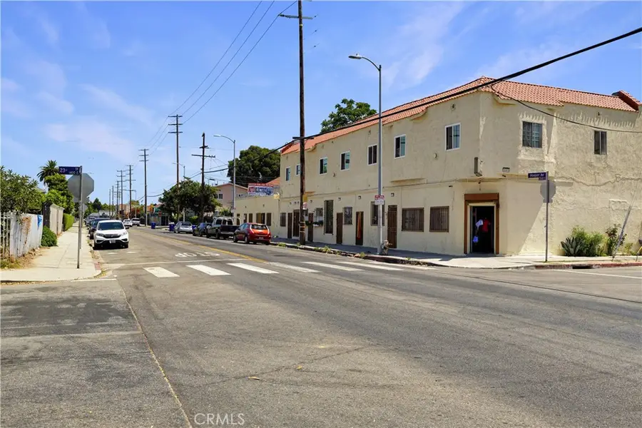 2214 Hooper, Los Angeles, CA 90011 - #2