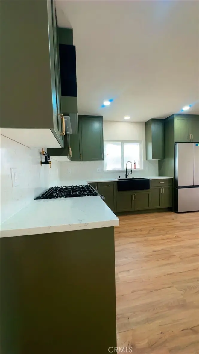 2064 Myrtle, Long Beach, CA 90806 - #2