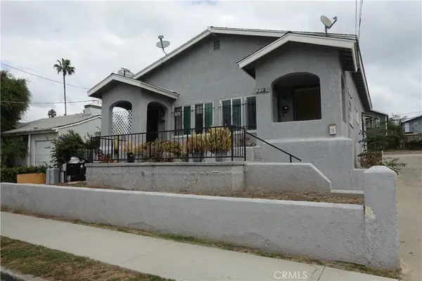 2221 Elsinore, Los Angeles, CA 90026