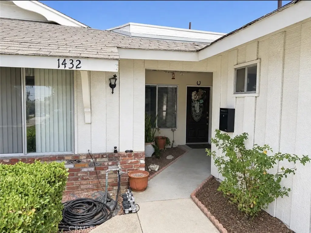 1432 W J, Ontario, CA 91762 - #1