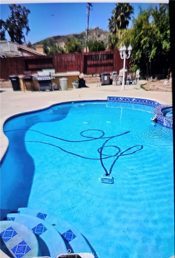 184 N Massachusetts, Lake Elsinore, CA 92530