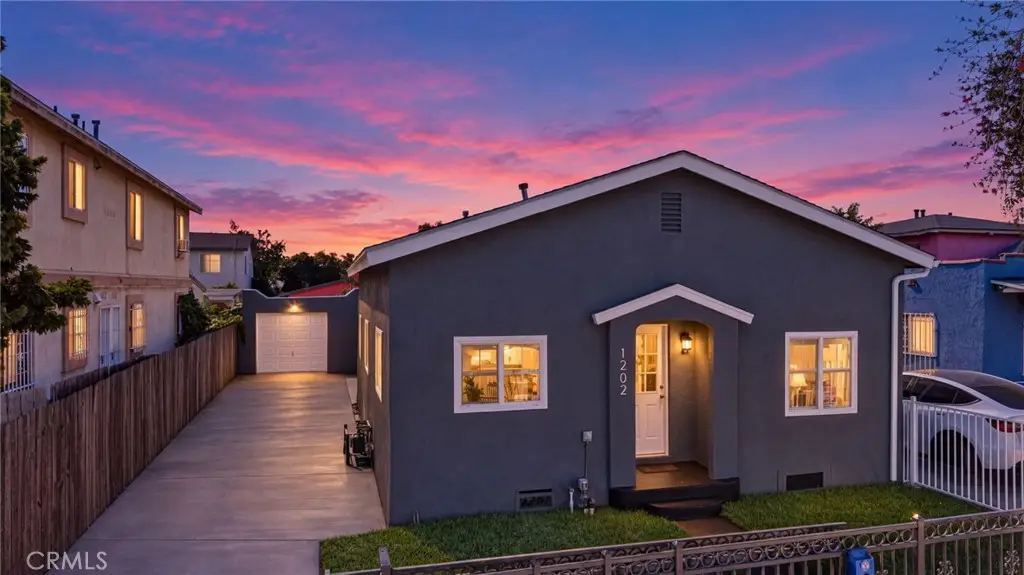 1202 E 76th Street, Los Angeles, CA 90001 - #1