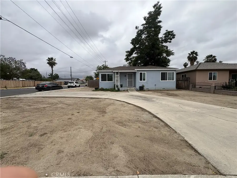 501 W Latham Avenue, Hemet, CA 92543 - #3