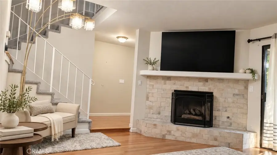 664 Rosewood, Camarillo, CA 93010 - #2